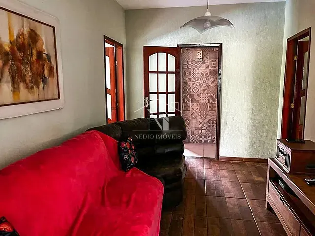 Casa com 687m² 5 quartos e 4 banheiros, à venda, no bairro Centro em Maricá
