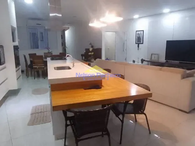 Casa com 164m² 5 quartos e 2 banheiros, à venda, no bairro Centro em Capivari