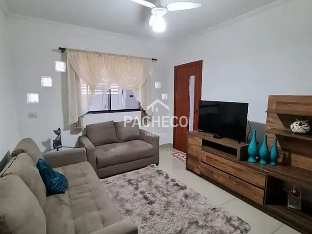 Casa com 125m² 2 quartos e 1 banheiro, à venda, no bairro Loteamento Planalto do Sol em Santa Bárbara D'Oeste