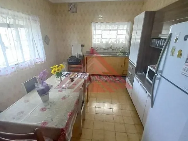 Casa com 500m² 2 quartos e 1 banheiro, à venda, no bairro Vila Guarani em Mauá