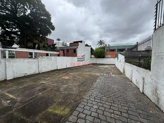 Casa com 700m² 3 quartos e 3 banheiros, à venda, no bairro Jardim Paulista em São Paulo