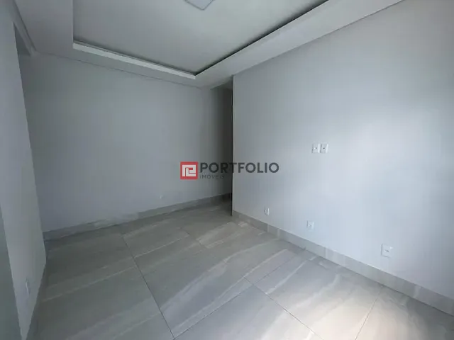 Casa com 180m² 3 quartos e 2 banheiros, à venda, no bairro Residencial Itaipu em Goiânia