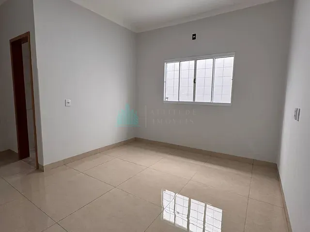 Casa 2 quartos e 2 banheiros, à venda, no bairro Residencial Parque dos Buritis em Catalão