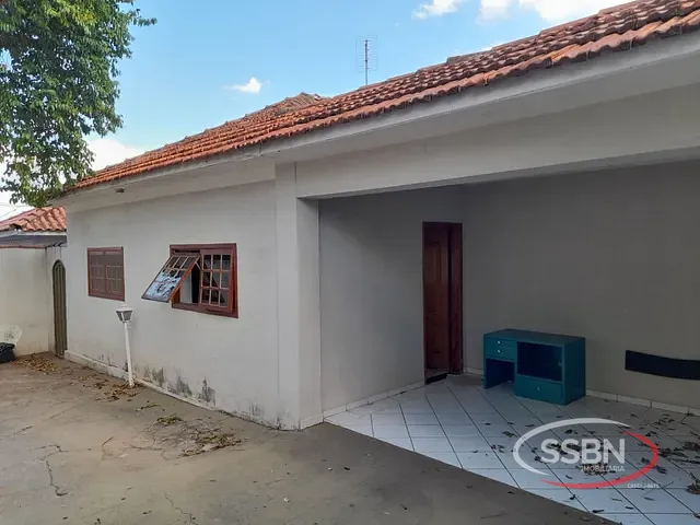 Casa com 475m², à venda, no bairro Centro em Nova Odessa