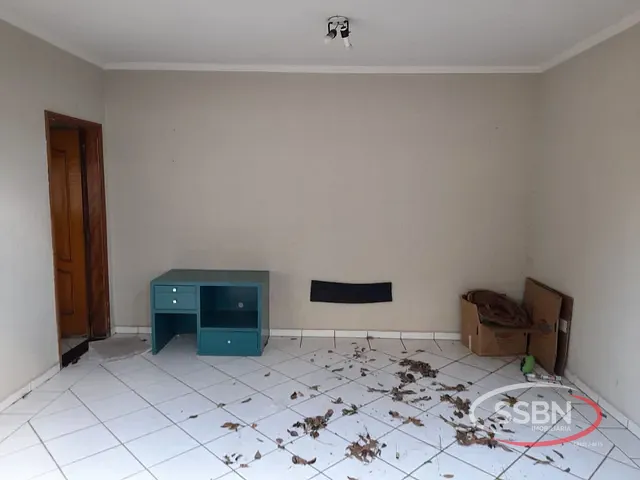 Casa com 475m², à venda, no bairro Centro em Nova Odessa