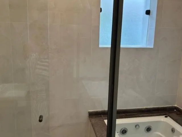 Casa 4 quartos e 6 banheiros, à venda ou para alugar, no bairro Vila Assunção em Santo André