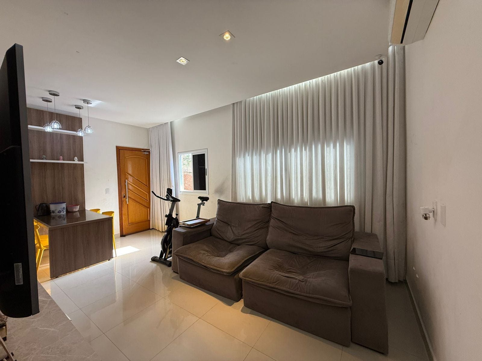 Casa à venda com 3 quartos, 140m² - Foto 3