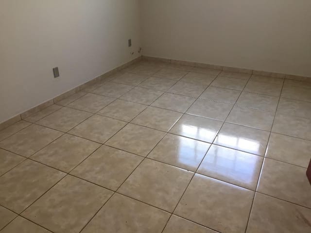 Foto do Casa - Casa para Locação 3 Quartos, 1 Vaga, 10M², Conjunto Costa Telles II, Uberaba - MG | ZUCATO IMOBILIARIA LTDA