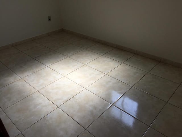Foto do Casa - Casa para Locação 3 Quartos, 1 Vaga, 10M², Conjunto Costa Telles II, Uberaba - MG | ZUCATO IMOBILIARIA LTDA