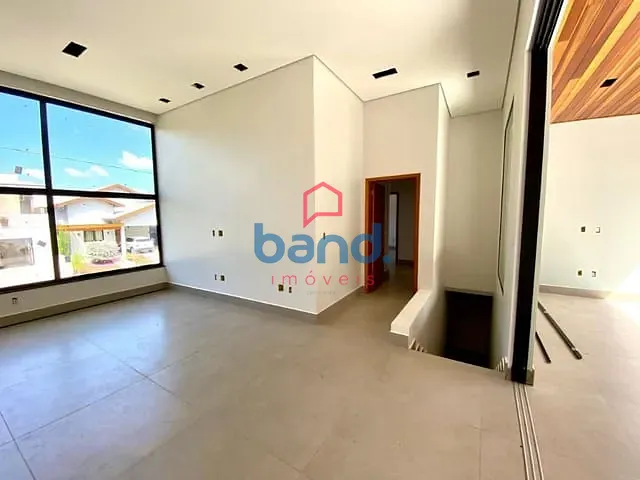 Casa com 379m² 3 quartos e 3 banheiros, à venda, no bairro Portal das Monções em Porto Feliz