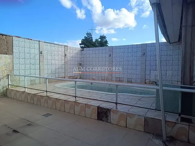 Casa com 299m² 4 quartos e 3 banheiros, à venda, no bairro Parque Granja Esperança em Cachoeirinha