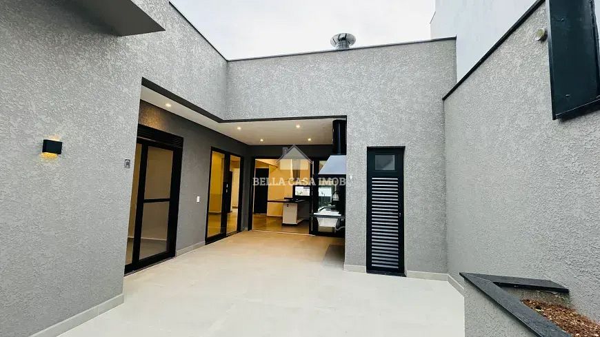 Casa à venda com 3 quartos, 176m² - Foto 2