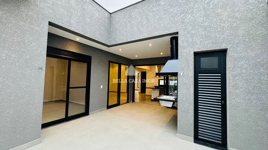 Casa à venda com 3 quartos, 176m² - Foto 4