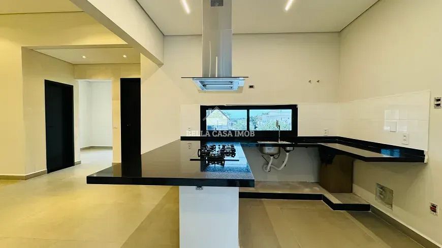 Casa à venda com 3 quartos, 176m² - Foto 13