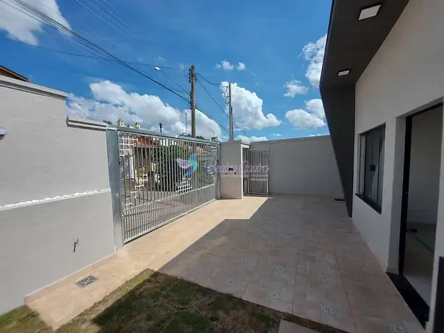 Casa com 202m² 3 quartos e 2 banheiros, à venda, no bairro Jardim Real em Bom Jesus dos Perdões