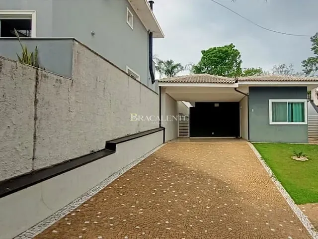 Casa com 598m² 3 quartos e 3 banheiros, à venda, no bairro Vila Capuava em Valinhos