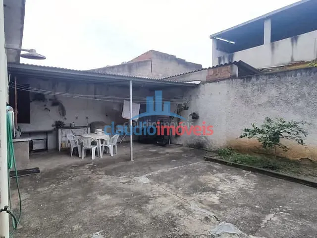 Casa com 91m² 3 quartos e 2 banheiros, à venda, no bairro Santa Maria III em Barra Mansa