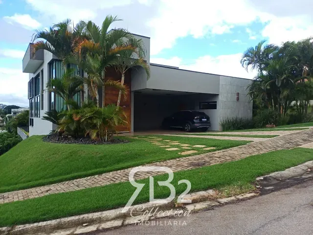 Casa 3 quartos e 6 banheiros, à venda, no bairro Monte Alegre em Vinhedo