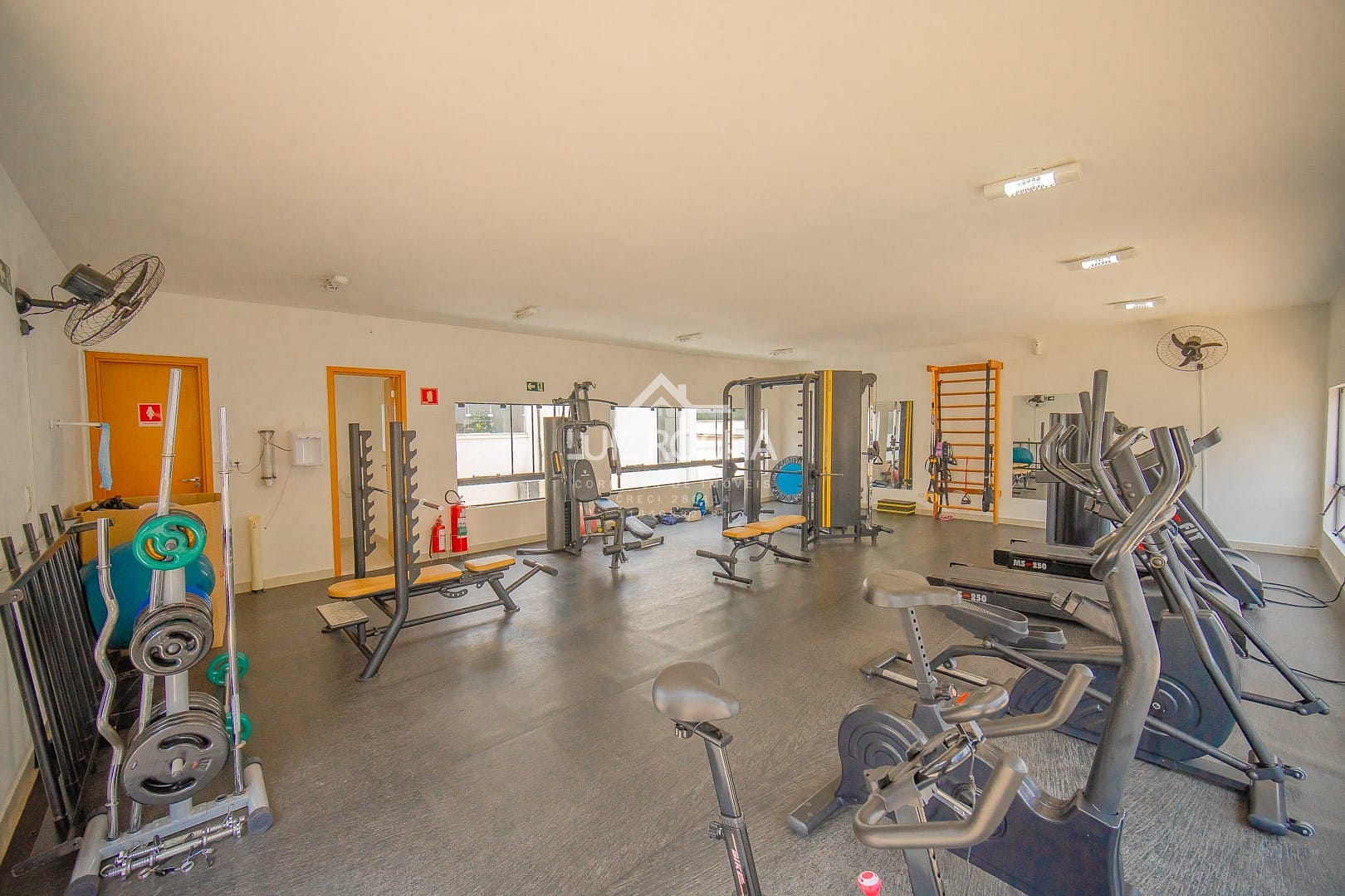 Casa à venda com 3 quartos, 106m² - Foto 41