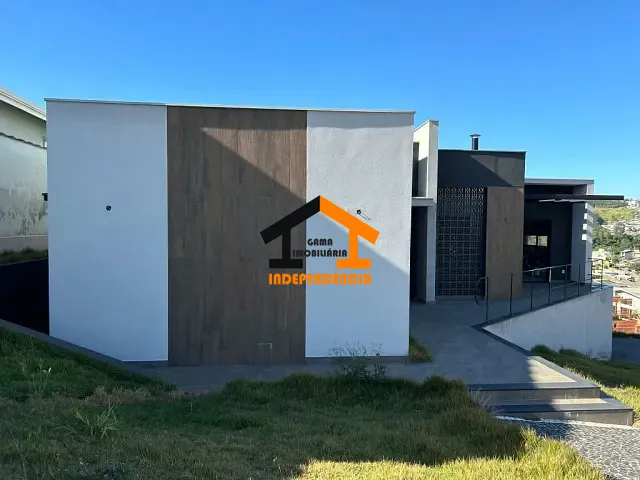Casa com 471m² 3 quartos e 4 banheiros, à venda ou para alugar, no bairro Parque das Laranjeiras em Itatiba