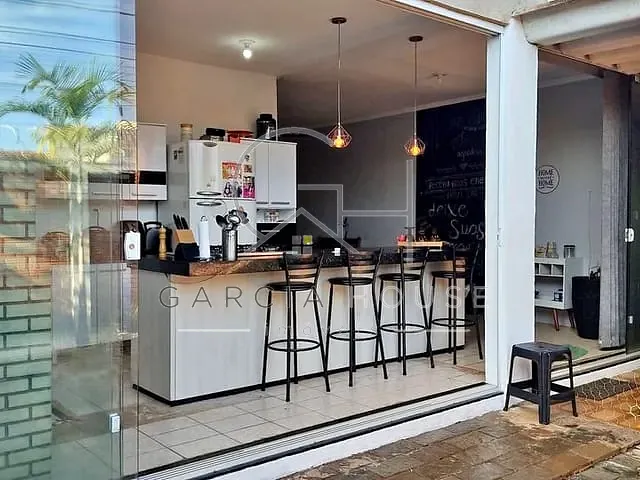 Casa com 250m² 2 quartos e 1 banheiro, à venda, no bairro Jardim Independência em Ribeirão Preto