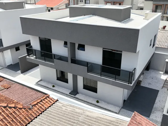Casa 3 quartos e 3 banheiros, à venda, no bairro Alto Boqueirão em Curitiba