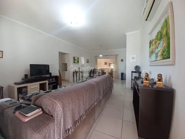 Casa com 307m² 3 quartos e 3 banheiros, à venda, no bairro Jardim Europa em Jaguariúna