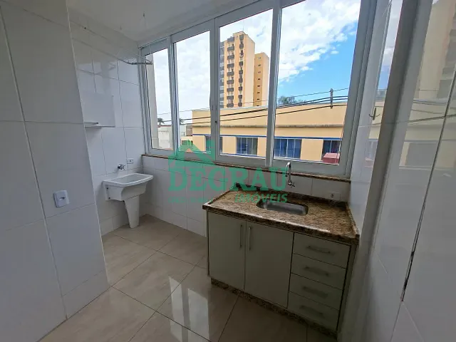 Casa 1 quarto e 1 banheiro, para alugar, no bairro Centro em Itapeva