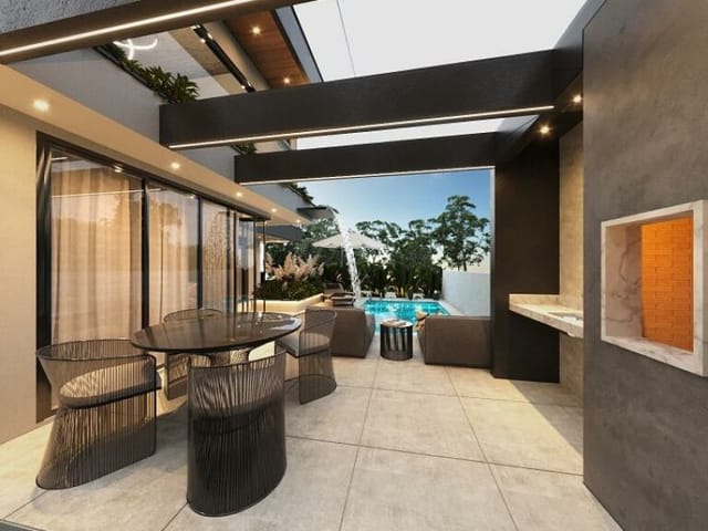 Casa com 449m² 4 quartos e 5 banheiros, à venda, no bairro Ingleses do Rio Vermelho em Florianópolis