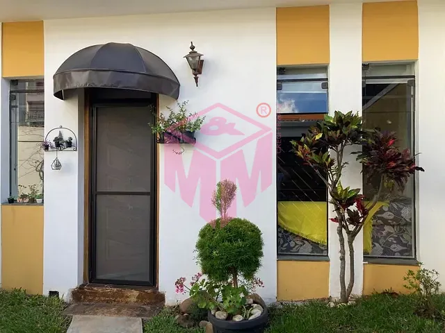 Casa com 259m² 3 quartos e 2 banheiros, à venda, no bairro Jardim das Acácias em São Bernardo do Campo
