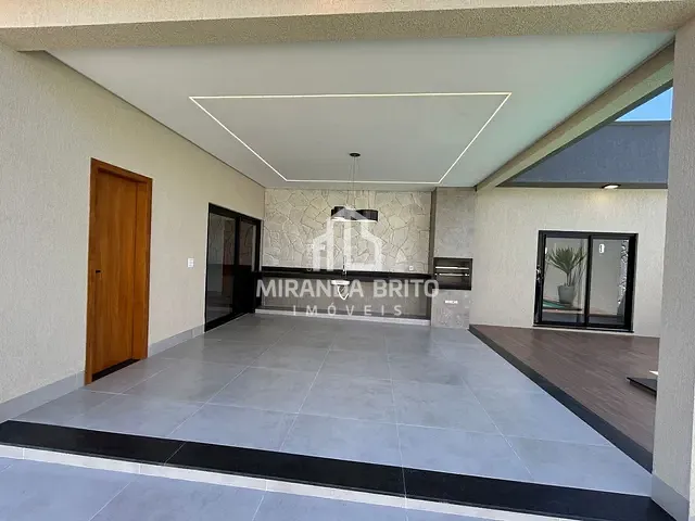 Casa 3 quartos e 4 banheiros, à venda, no bairro Cardoso em Aparecida de Goiânia