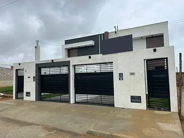 Casa 3 quartos e 1 banheiro, à venda, no bairro São Pedro em Vitória da Conquista