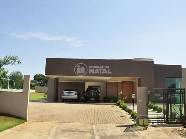 Casa com 2602m² 4 quartos e 8 banheiros, à venda, no bairro Recanto Santa Andréa em Cambé