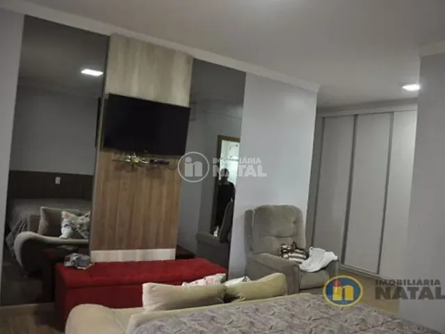 Casa com 2602m² 4 quartos e 8 banheiros, à venda, no bairro Recanto Santa Andréa em Cambé