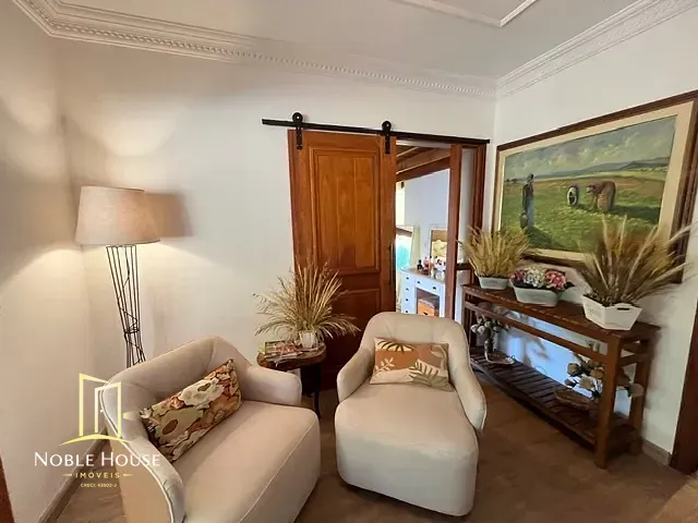 Casa com 850m² 7 quartos e 6 banheiros, à venda ou para alugar, no bairro Marambaia em Vinhedo