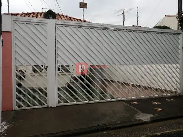 Casa com 225m² 2 quartos e 3 banheiros, à venda, no bairro Campo Belo em São Paulo
