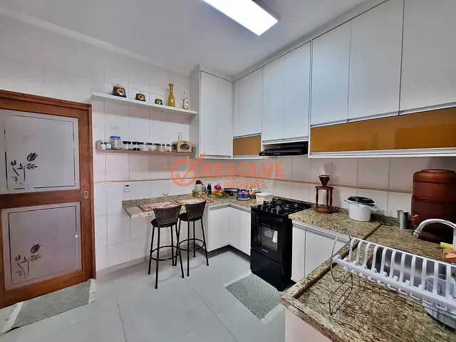 Casa 3 quartos e 3 banheiros, à venda, no bairro Morro Branco em Guararema