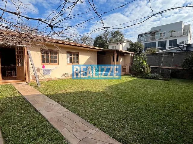 Casa com 511m² 4 quartos e 1 banheiro, à venda, no bairro Centro em Marau