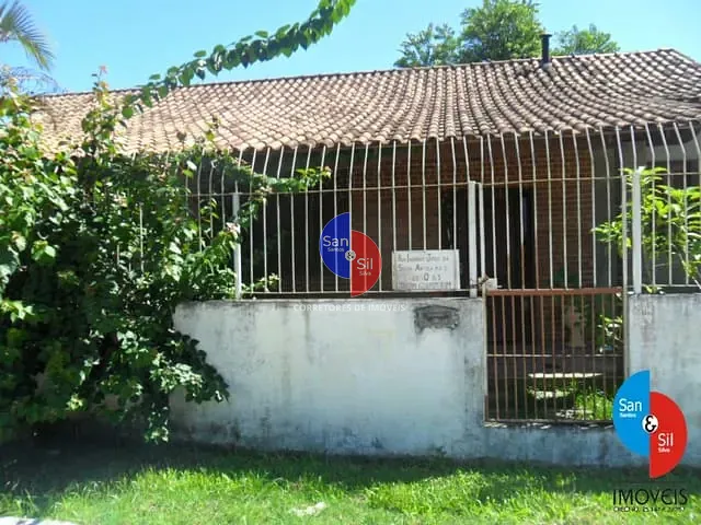 Casa com 356m² 3 quartos e 1 banheiro, à venda, no bairro Cidade Jardim Guapimirim em Guapimirim