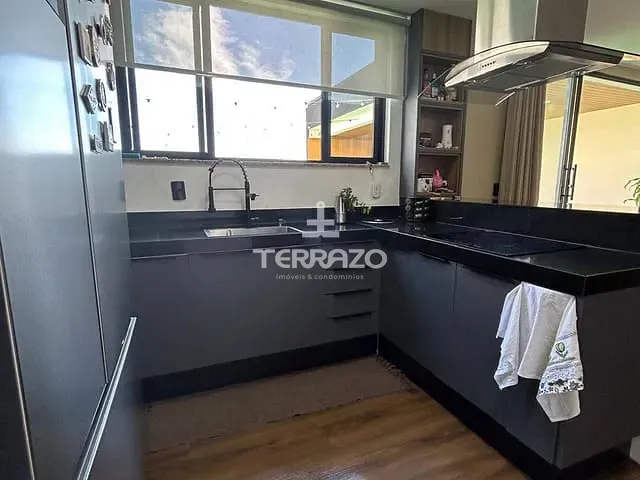 Casa 3 quartos e 3 banheiros, à venda, no bairro Casa de Pedra em Volta Redonda