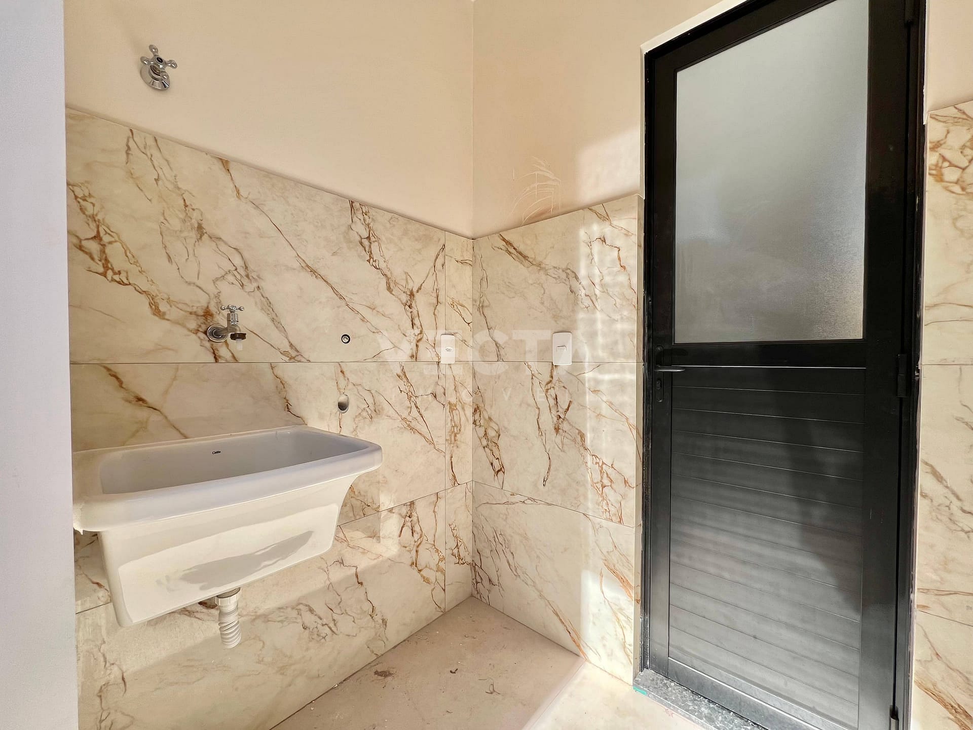 Casa à venda com 3 quartos, 120m² - Foto 7