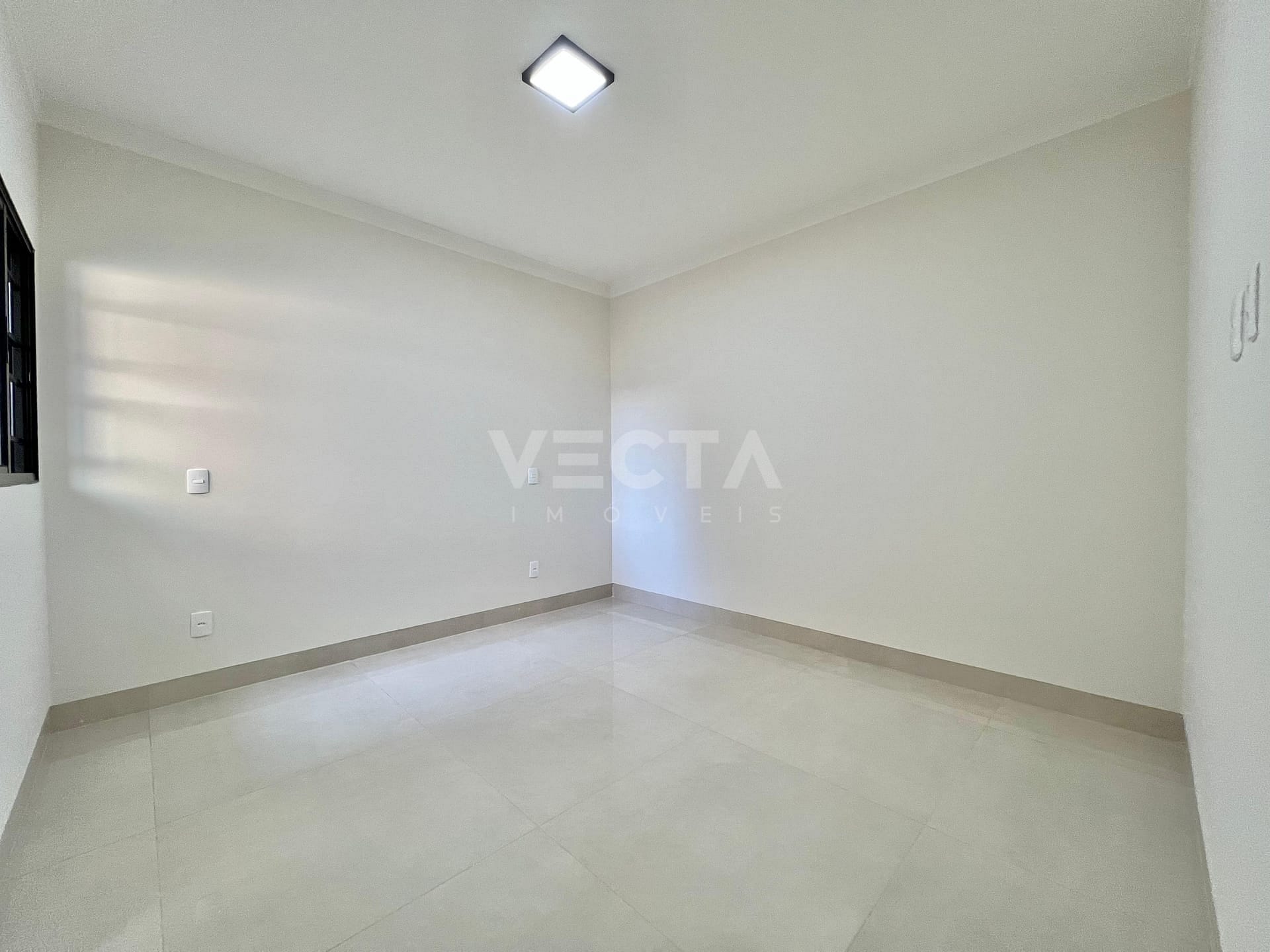 Casa à venda com 3 quartos, 120m² - Foto 10