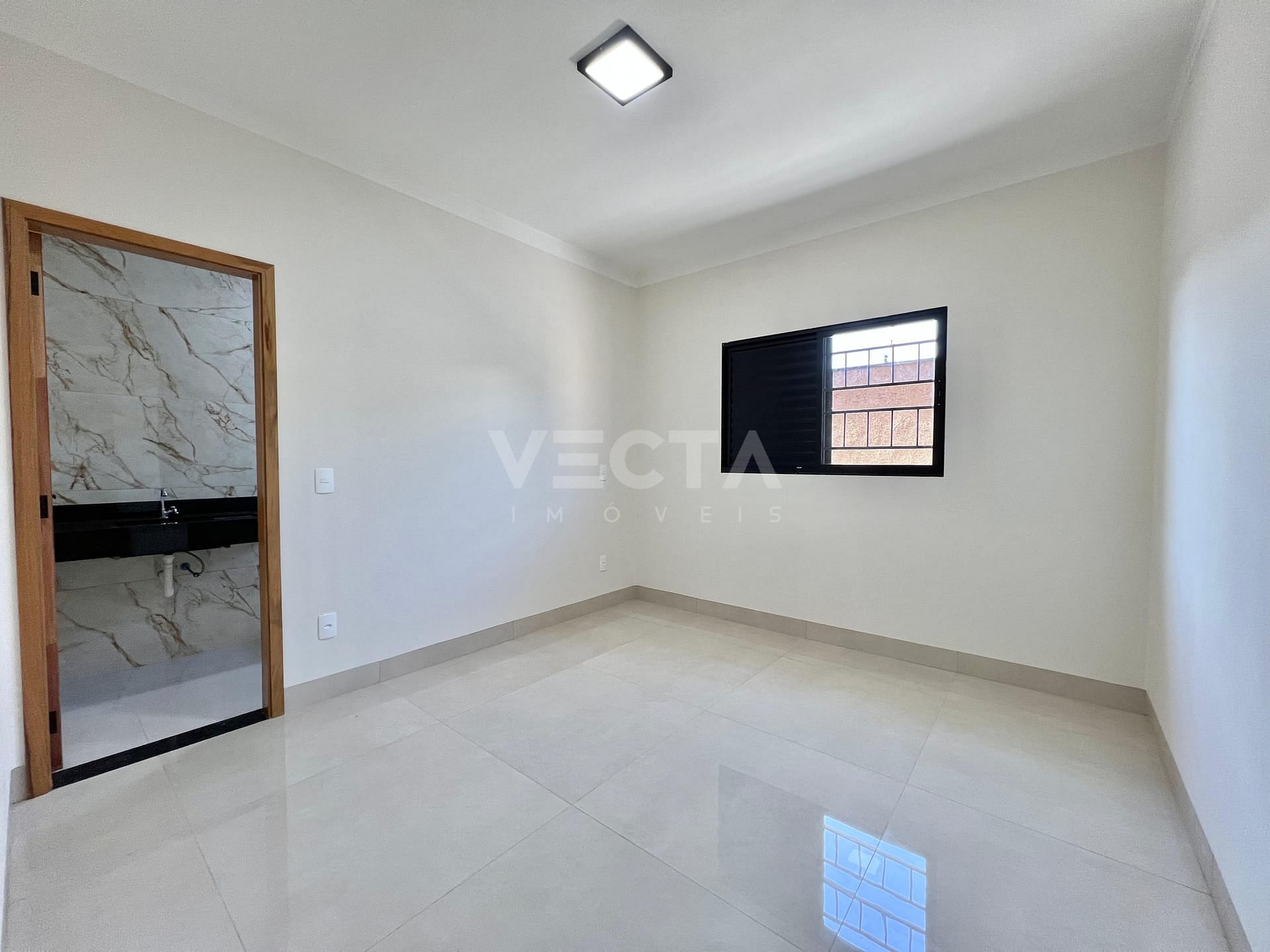 Casa à venda com 3 quartos, 120m² - Foto 11