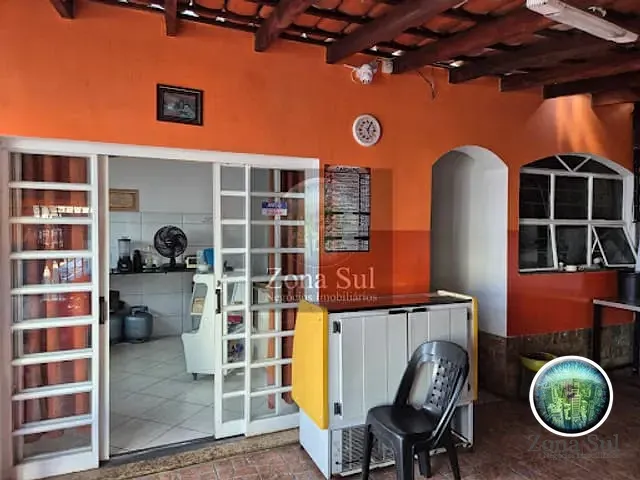 Casa com 162m² 4 quartos e 3 banheiros, à venda, no bairro Jardim Icatu em Votorantim