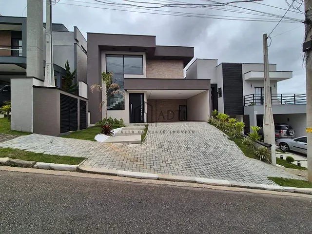 Casa com 250m² 3 quartos e 4 banheiros, à venda, no bairro Cézar de Souza em Mogi das Cruzes