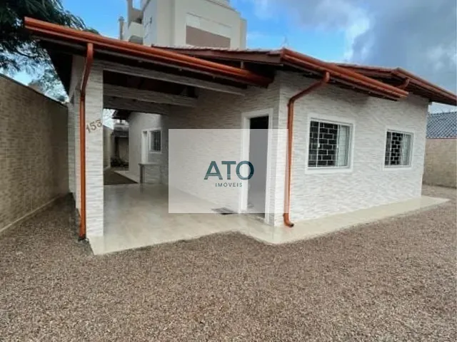 Casa com 420m² 2 quartos e 2 banheiros, à venda, no bairro Centro em Tijucas