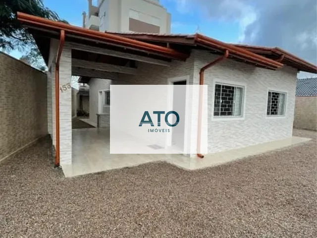 Casa com 420m² 2 quartos e 2 banheiros, à venda, no bairro Centro em Tijucas