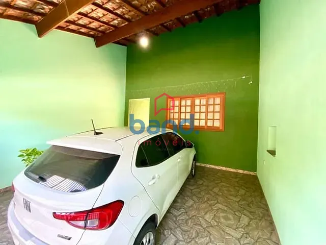 Casa com 250m² 3 quartos e 2 banheiros, à venda, no bairro Jardim Excelsior em Porto Feliz