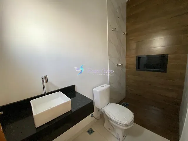 Casa com 224m² 3 quartos e 3 banheiros, à venda, no bairro Nova Cerejeira em Atibaia
