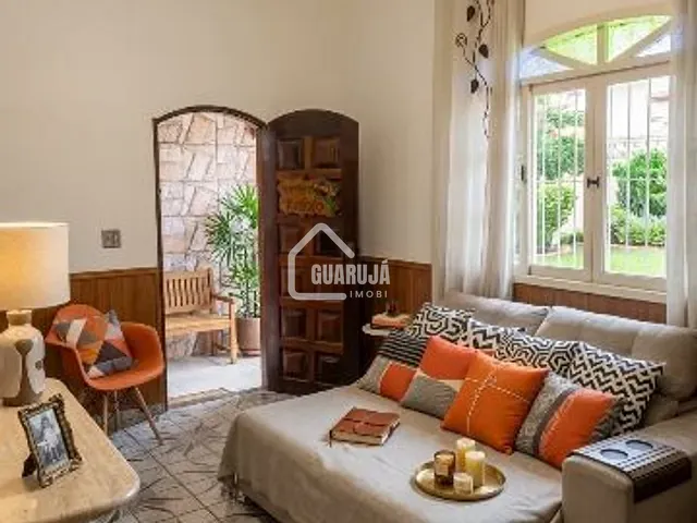 Casa com 210m² 2 quartos e 1 banheiro, à venda, no bairro Sítio Paecara (Vicente de Carvalho) em Guarujá